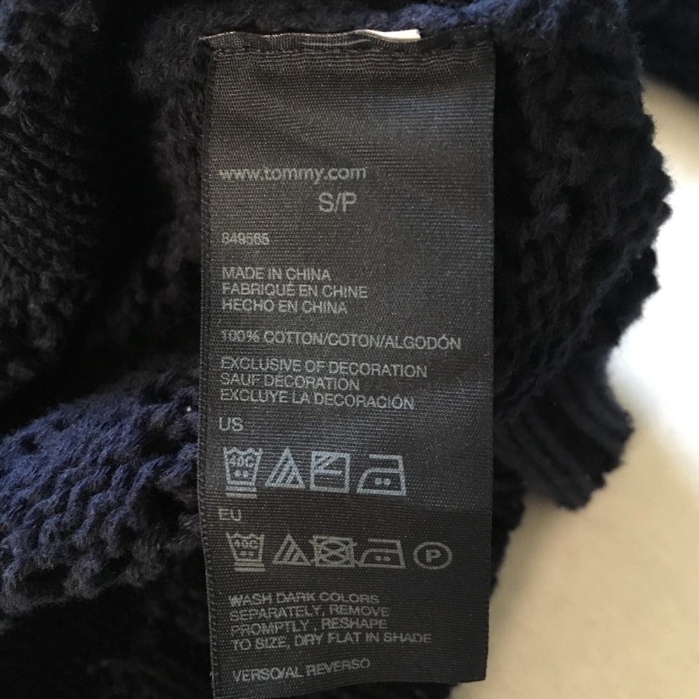 Tommy Hilfiger Knit Sweater size small petite - Picture 8 of 8